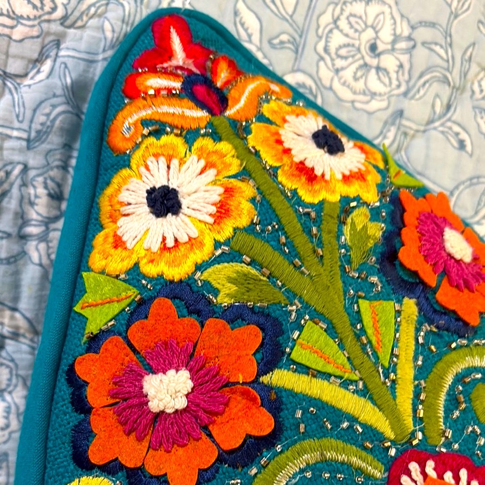 NWOT- Colorful Embroidered Teardrop Accent Pillow, unique, perfect condition - Picture 5 of 16